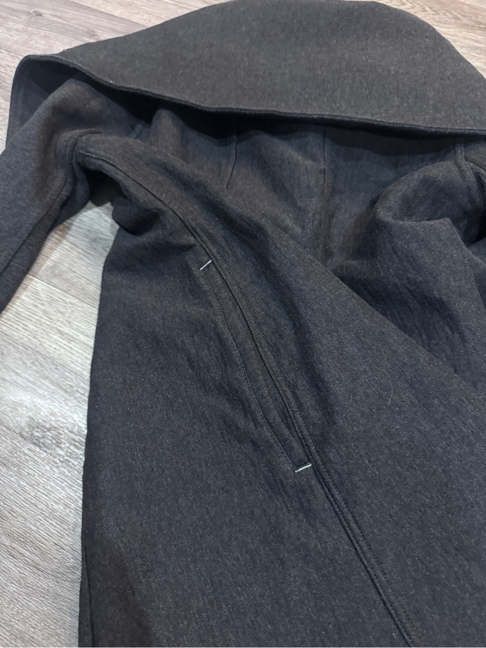 Lululemon jacket - Picture 6 of 6